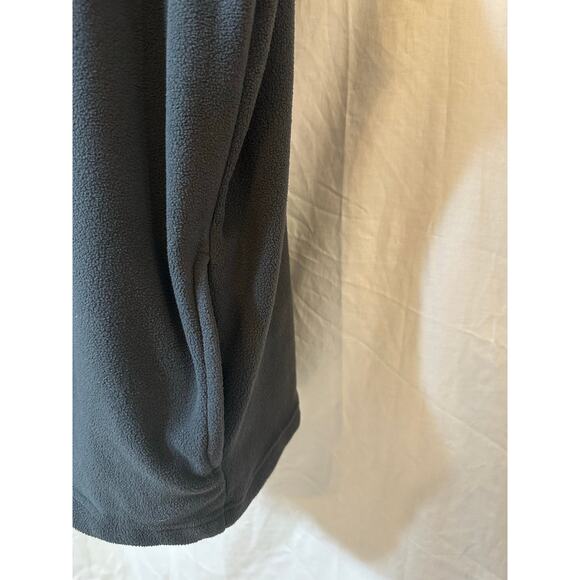 Realtree Gray Fleece Vest XL Soft Outdoor Layer Warm Giftable Winter - Picture 4 of 7